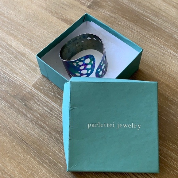 Parlettei jewelry cuff - Picture 8 of 8
